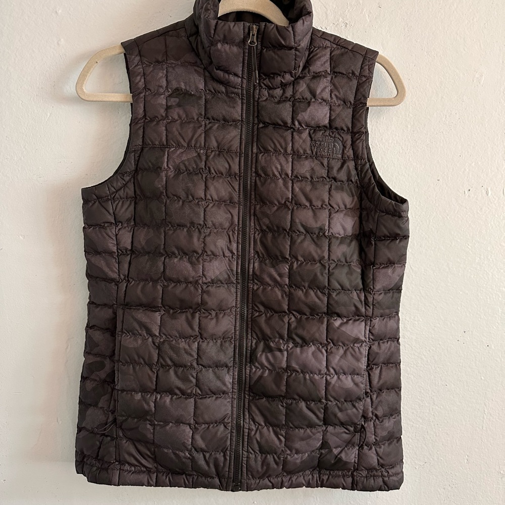 The North Face Zip up vest